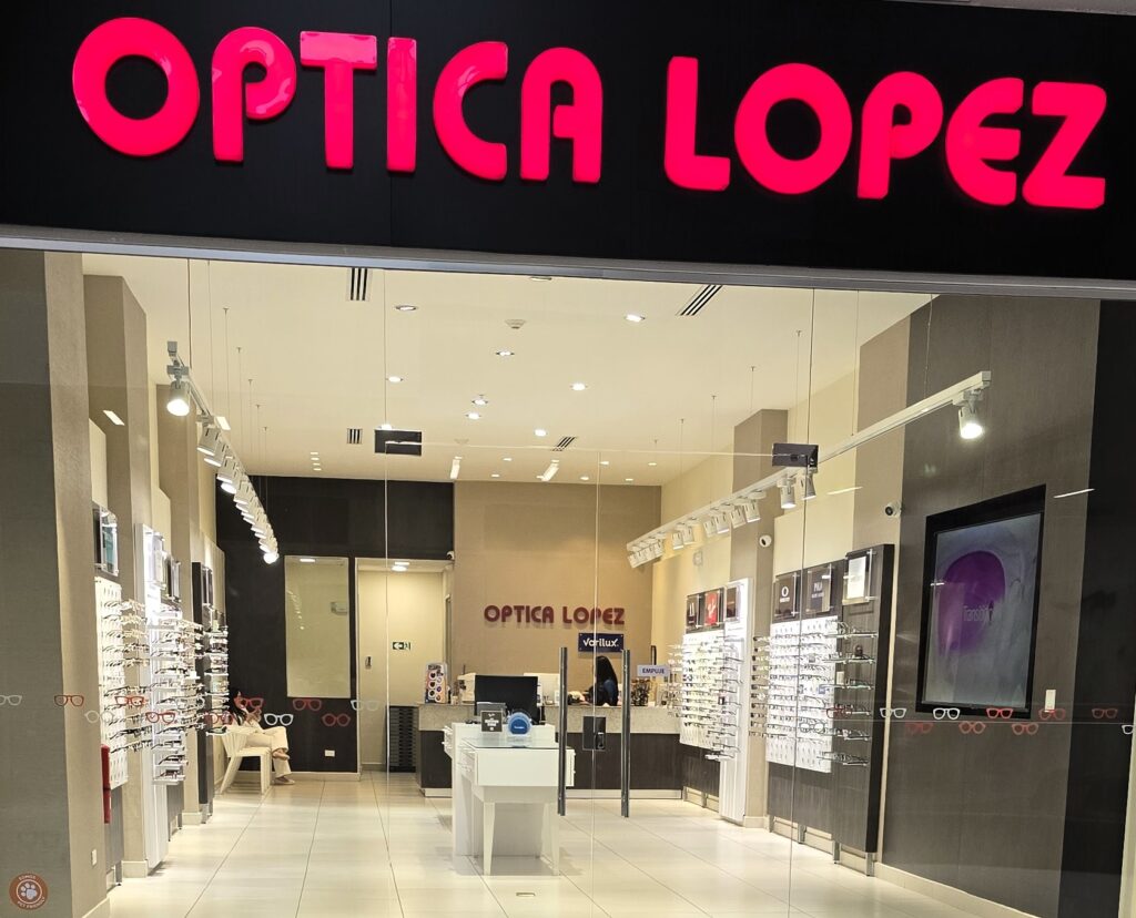 04 Optica Lopez